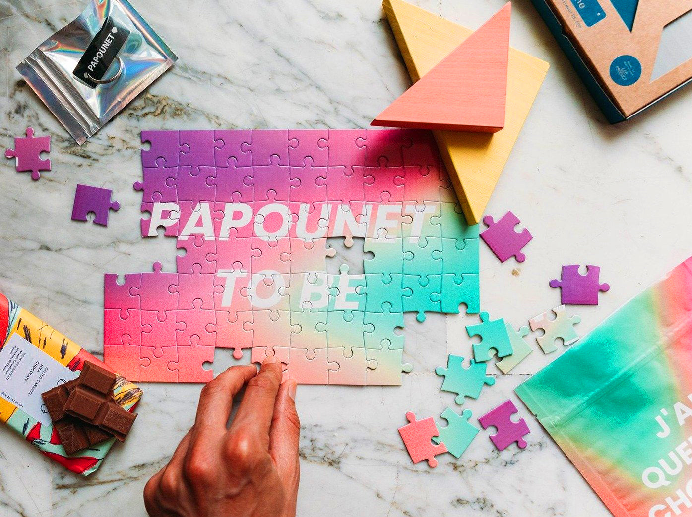 Puzzle personnalisé avec un dégradé de couleurs vives.