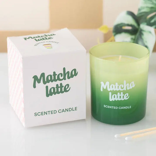 Bougie Matcha dans un pot en verre élégant, vue de dessus