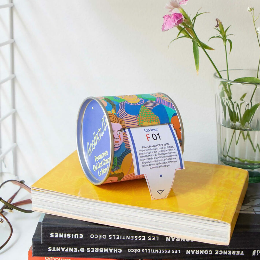 Couverture du livre avec des illustrations de personnalités célèbres.