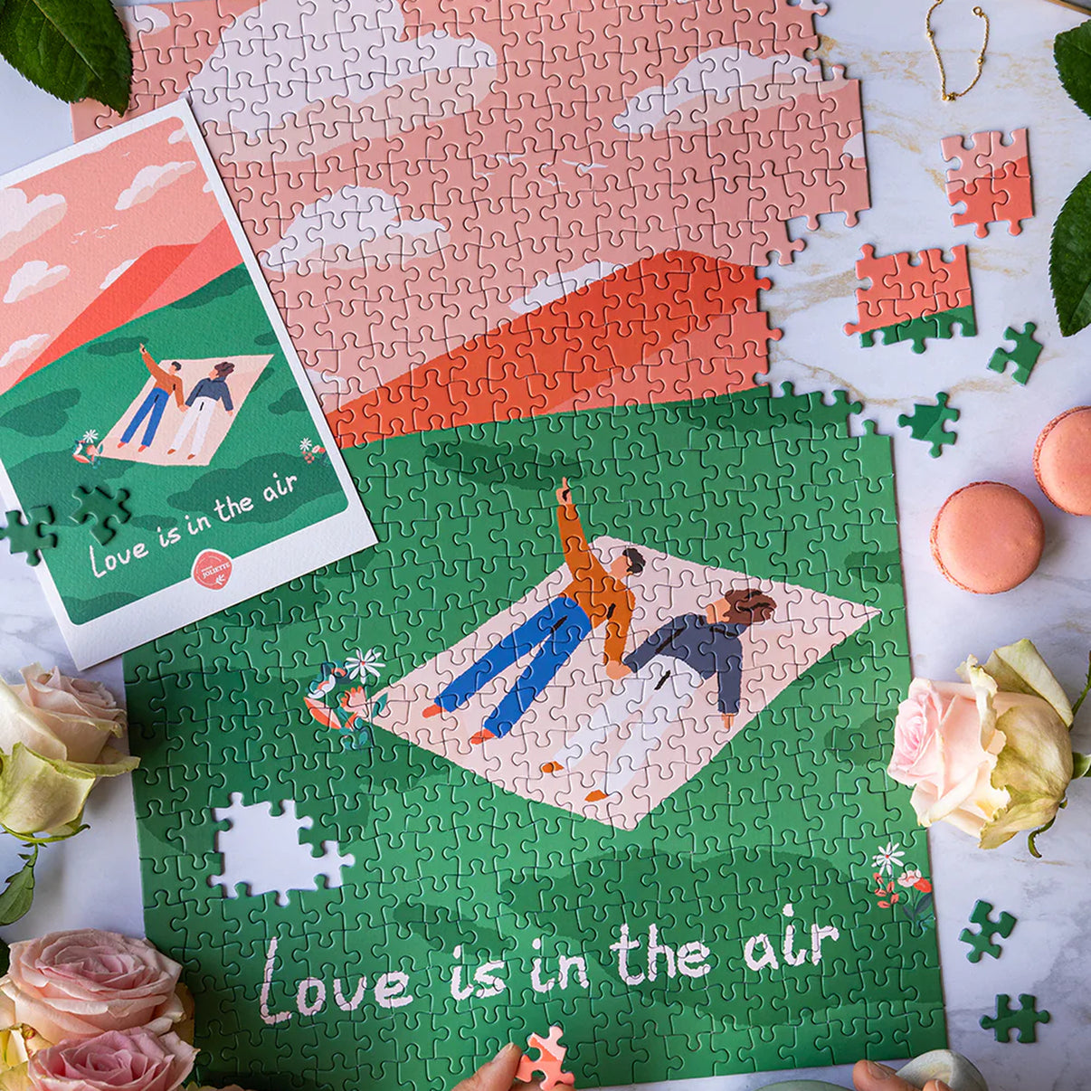 Puzzle romantique 'Love is in the air' en gros plan