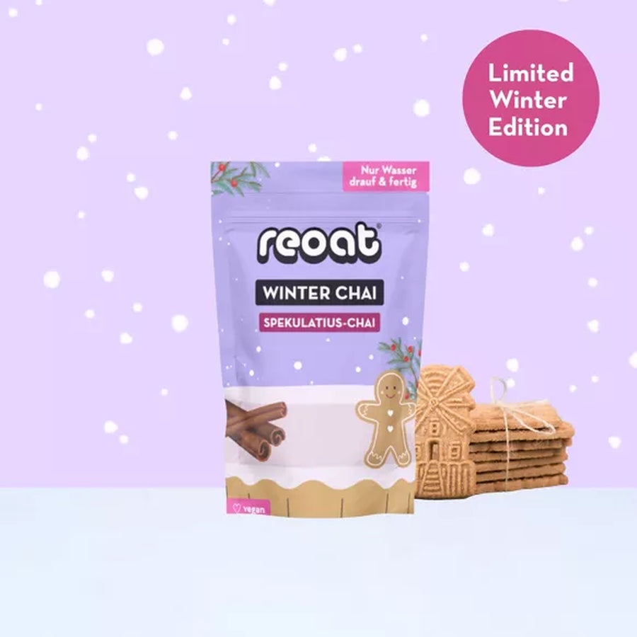 Mini Winter Chaï en tasse avec une mousse crémeuse et épicée