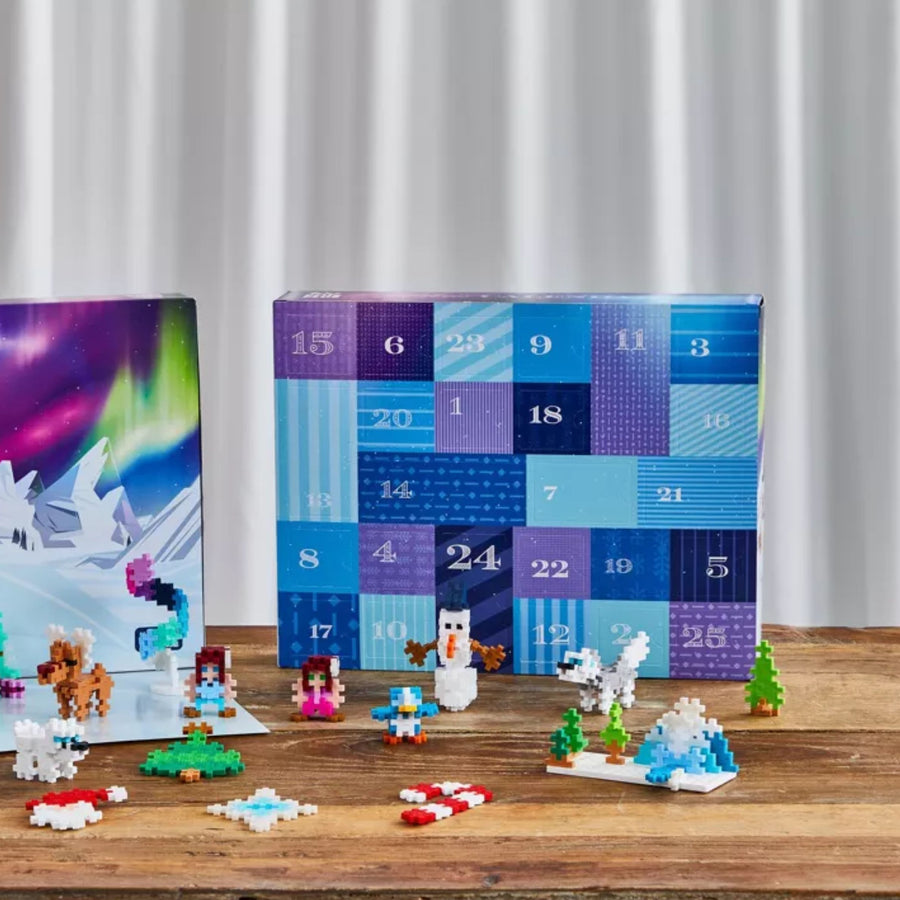 Calendrier de l'Avent Plus-Plus avec pièces colorées en forme de blocs
