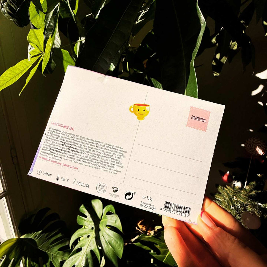 Carte thé Smiley avec motif joyeux et design coloré