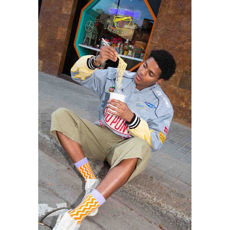 Chaussettes trompe l'oeil Ramen avec motif coloré de nouilles
