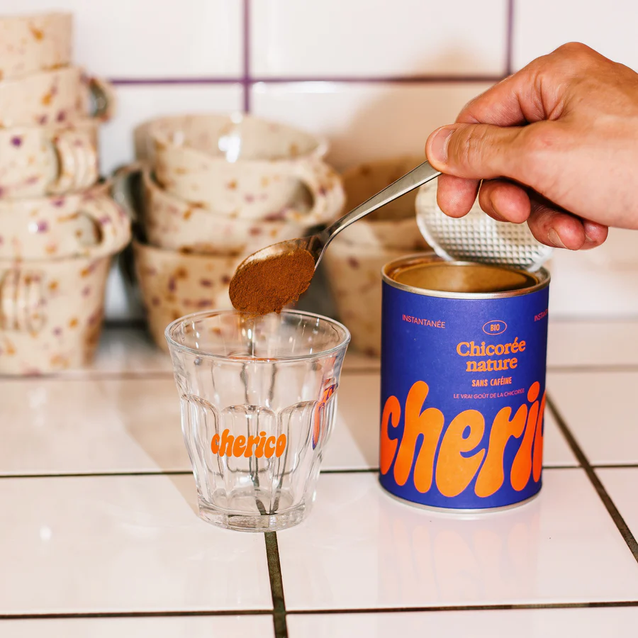 Sachet de chicorée bio avec étiquette verte et texture mate.