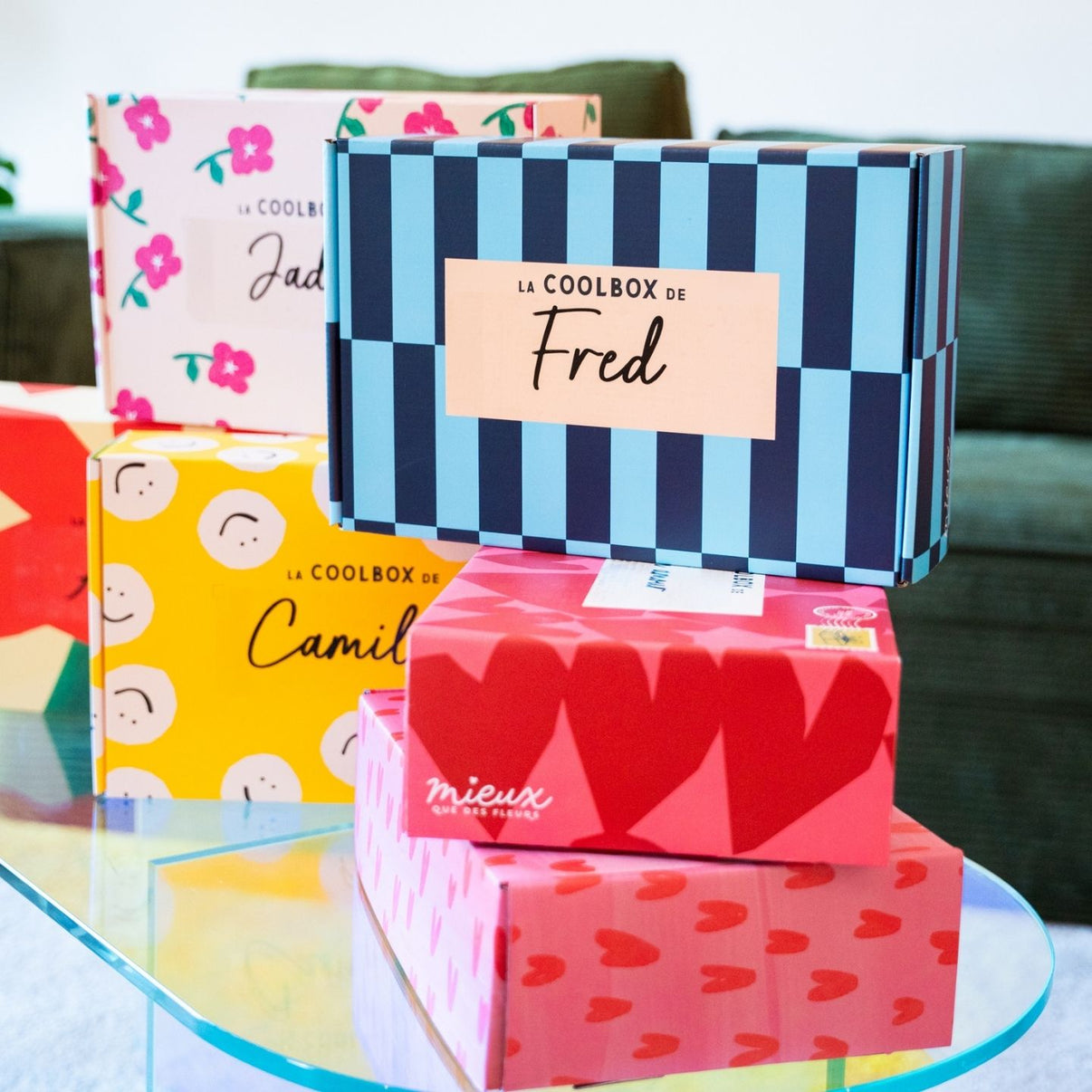Coolbox personnalisable avec motif coloré et texte sur le couvercle