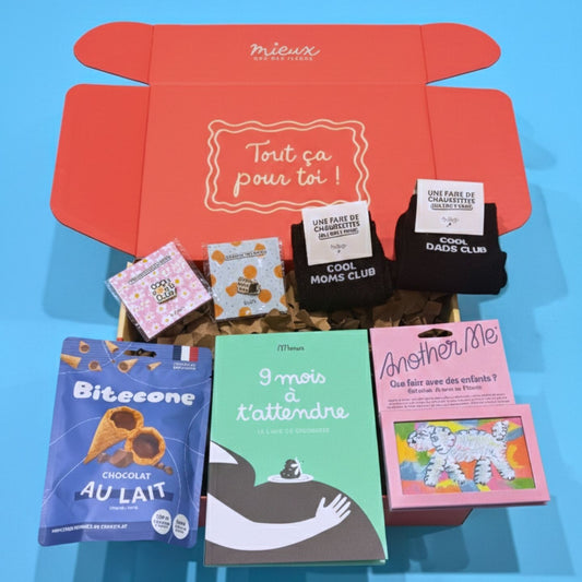 Coffret humoristique pour futurs parents avec accessoires variés