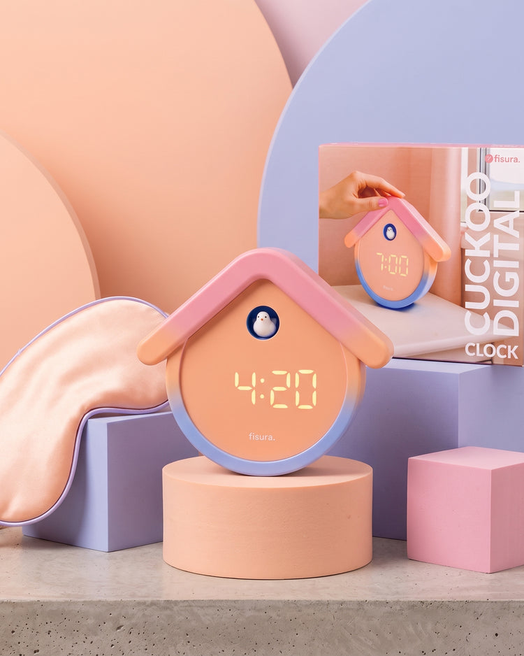 Réveil oiseau avec un design ludique et des couleurs douces