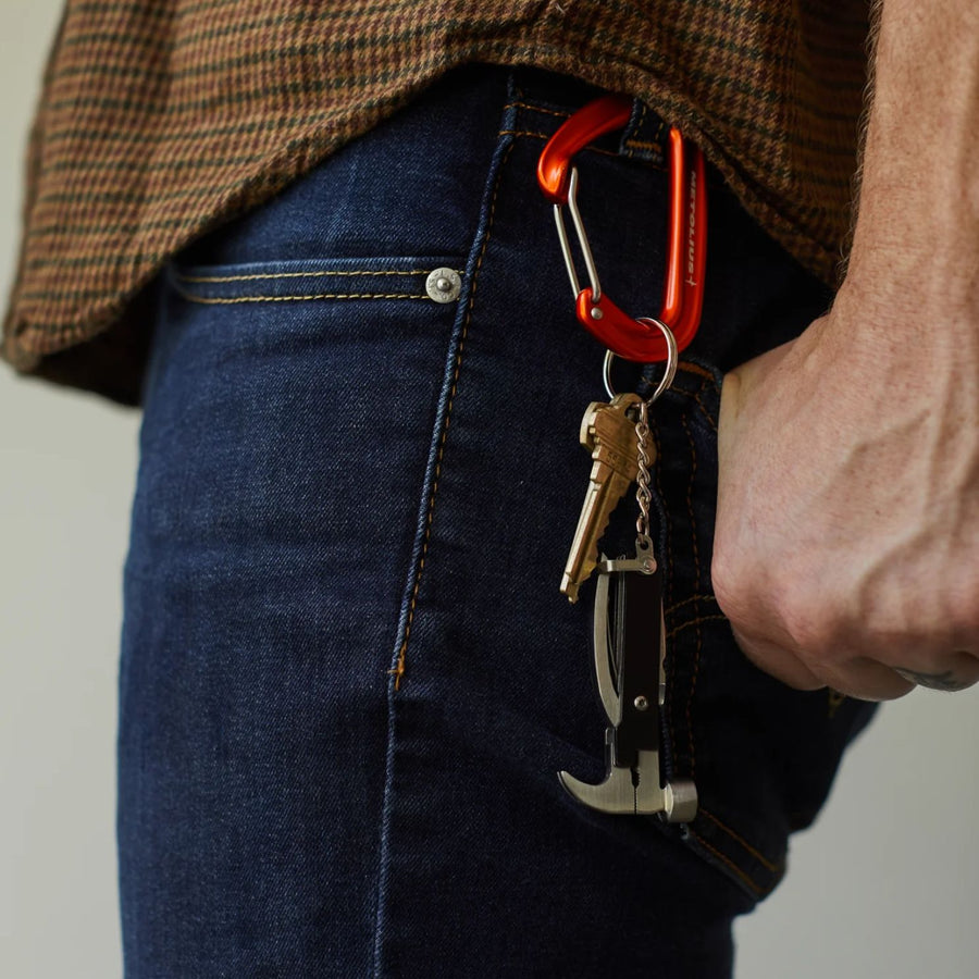 Mini marteau multi-usages avec finition métallique brillante