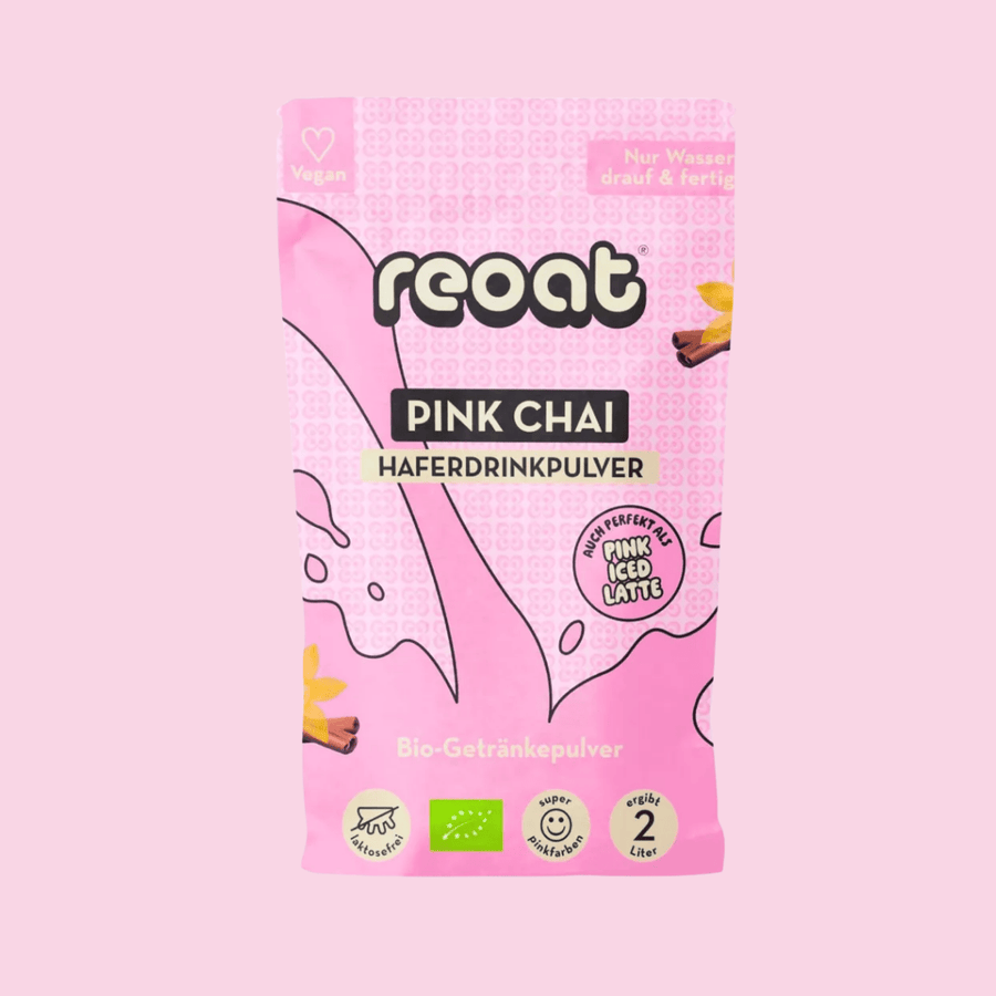 Boisson Pink Chaï latte avec une mousse crémeuse et épicée.