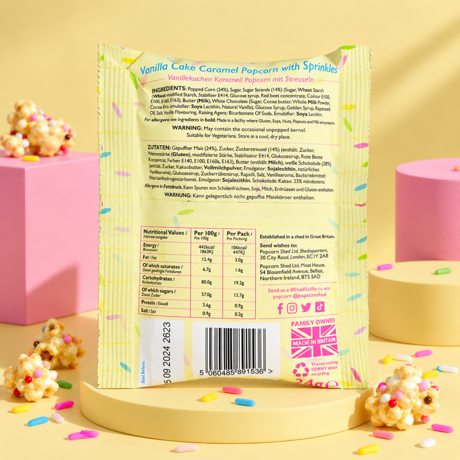 Popcorn au goût de gâteau d'anniversaire avec vermicelles colorés