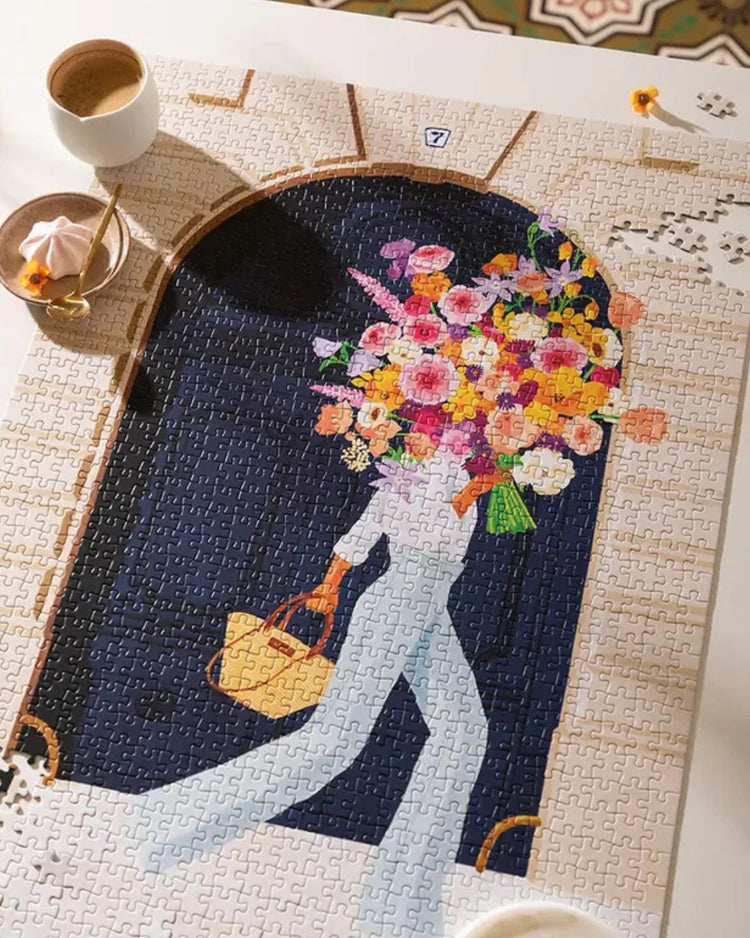 Puzzle illustré de fleurs avec détails colorés en gros plan