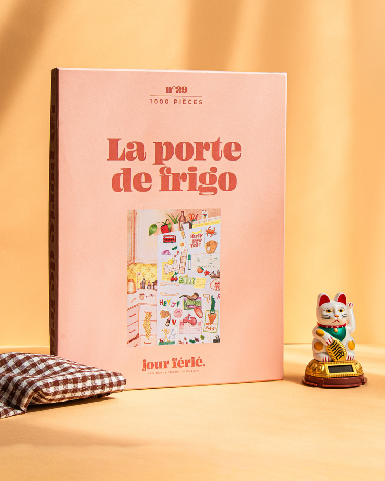 Puzzle représentant un frigo rétro avec des magnets colorés