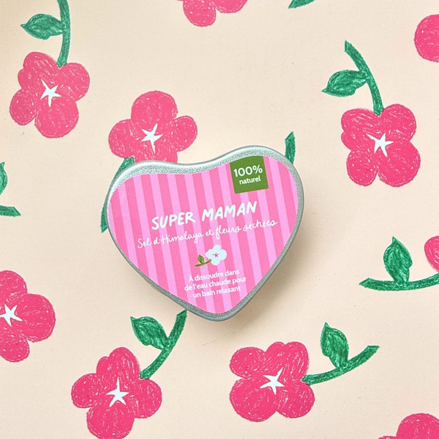 Sel de bain Super Maman dans une boîte cœur élégante