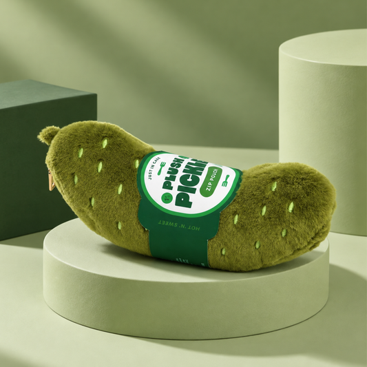 Trousse en forme de cornichon avec fermeture éclair visible