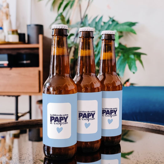 Bière Papy d'exception avec étiquette vintage et mousse crémeuse