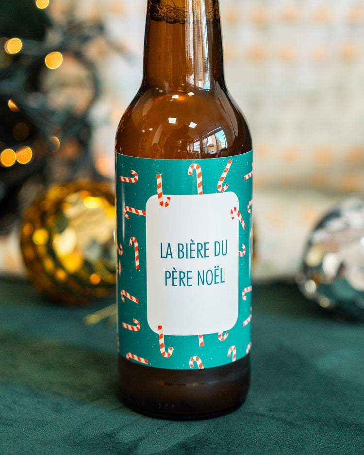 Bière Père Noël avec étiquette festive et décorative