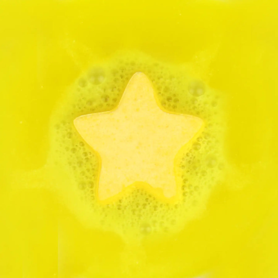 Bombe de bain dorée 'You're a star' avec éclats brillants