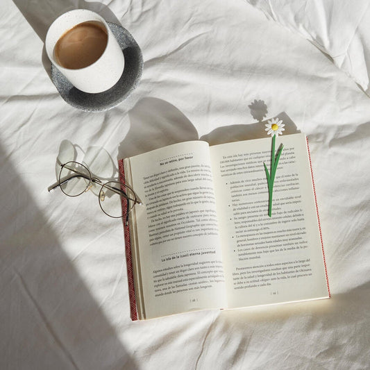 Marque-page Daisy en plastique avec marguerite en relief