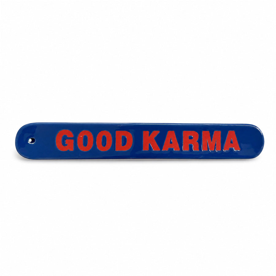 Brûle-encens Good Karma avec motifs colorés et design allongé
