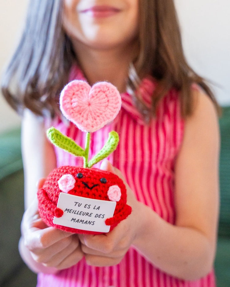 Pomme d'amour en forme de cœur avec message pour maman
