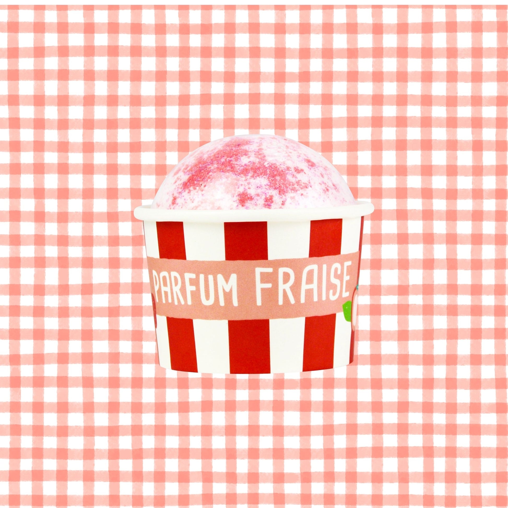 Bombe de bain en forme de pot de sorbet à la fraise