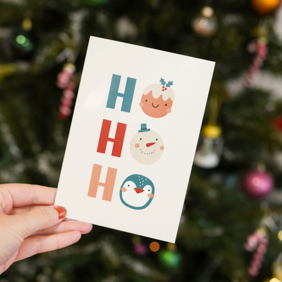 Carte de Noël avec motif givré et texte 'Ho Ho Ho'