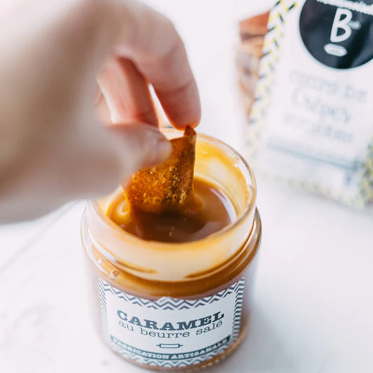 Pot de caramel au beurre salé avec étiquette Mademoiselle Breizh