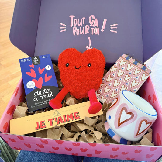 Coffret Amour XL avec bouillotte en forme de cœur et chocolat