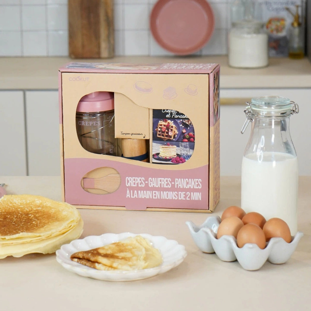 Coffret shaker avec repères pour crêpes et pancakes