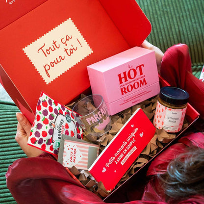 Coolbox personnalisable avec motif floral et prénom sur le couvercle