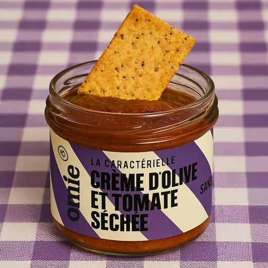 Crème d'olive et tomates séchées BIO en pot en verre, texture onctueuse