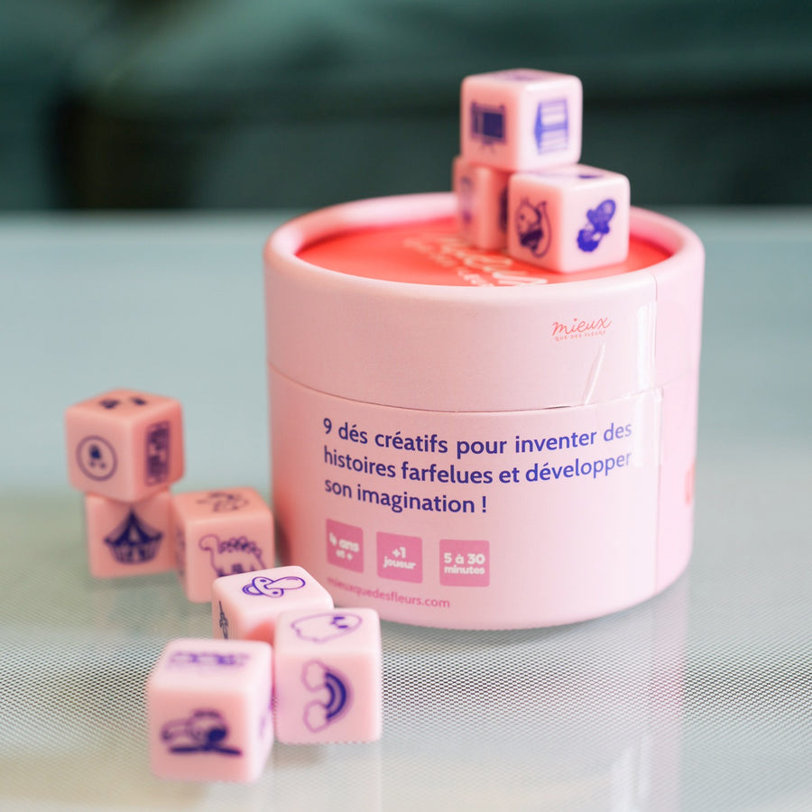 Dés colorés pour enfants, motifs d'illustration variés