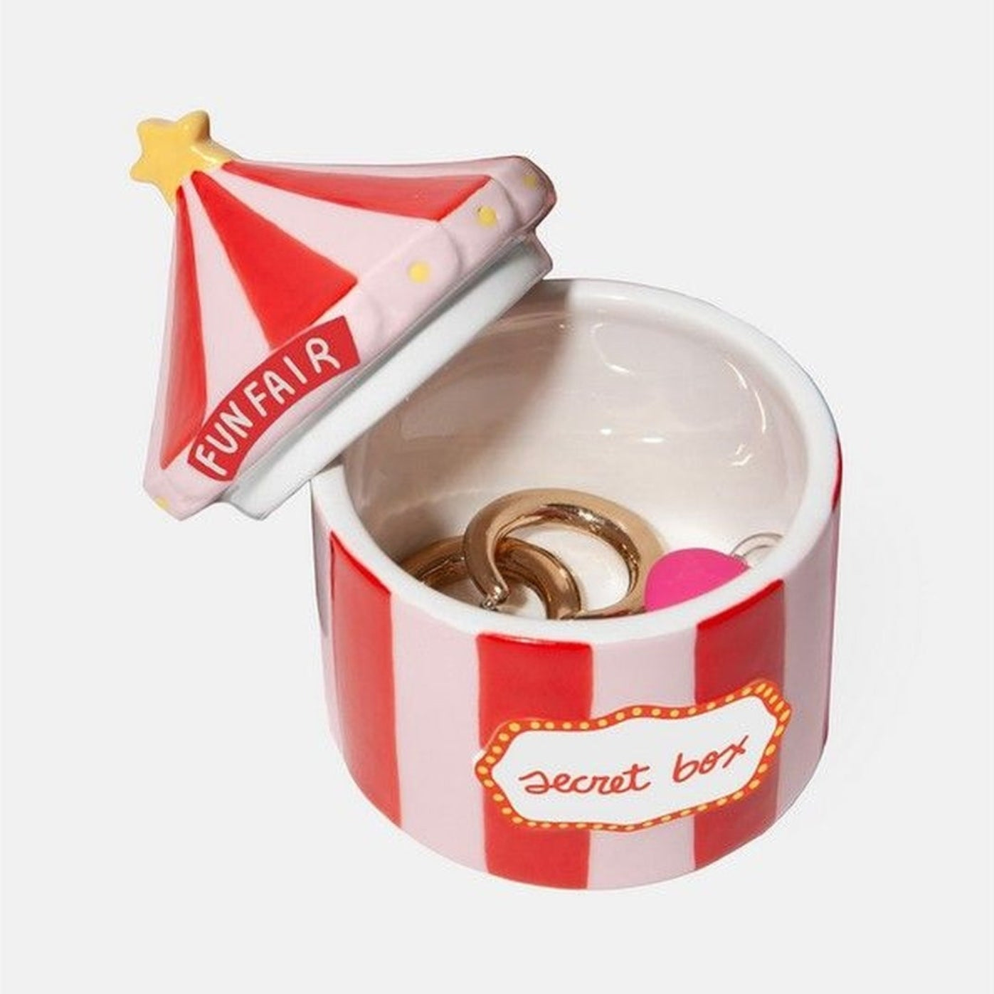 Boîte à bijoux cirque avec motifs colorés et détails festifs