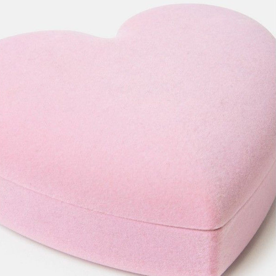 Boîte à bijoux en velours rose en forme de cœur, vue de dessus