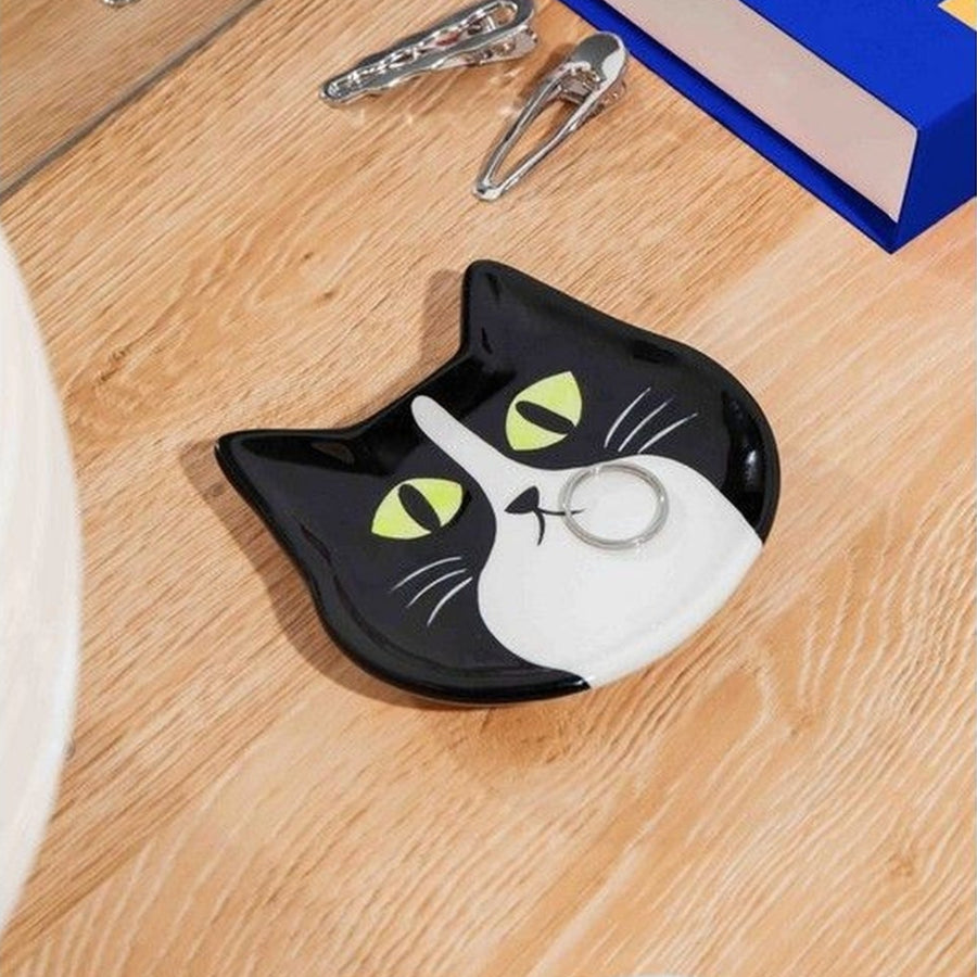 Vide-poche en forme de chat, vue de côté avec texture douce