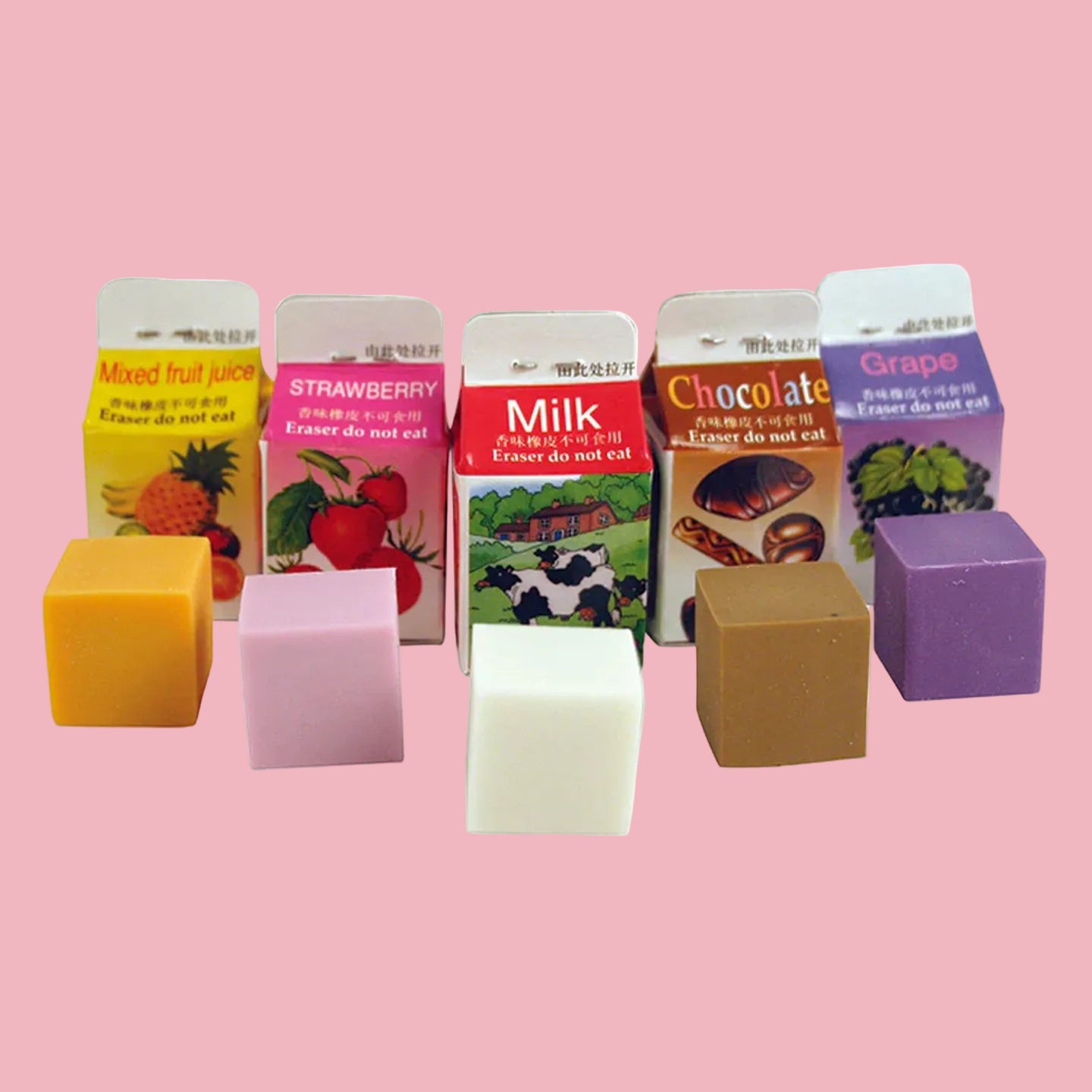 Gommes parfumées en forme de brique de lait, vue de face