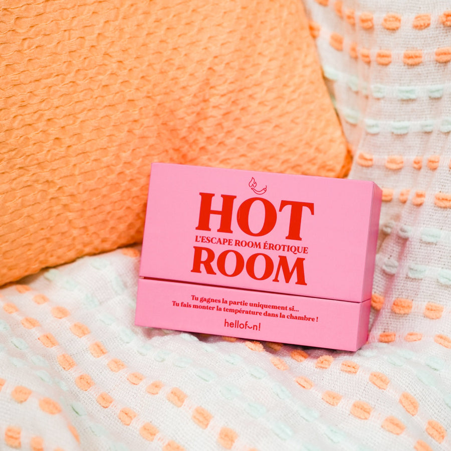 Jeu de cartes érotique avec illustrations intrigantes et colorées.