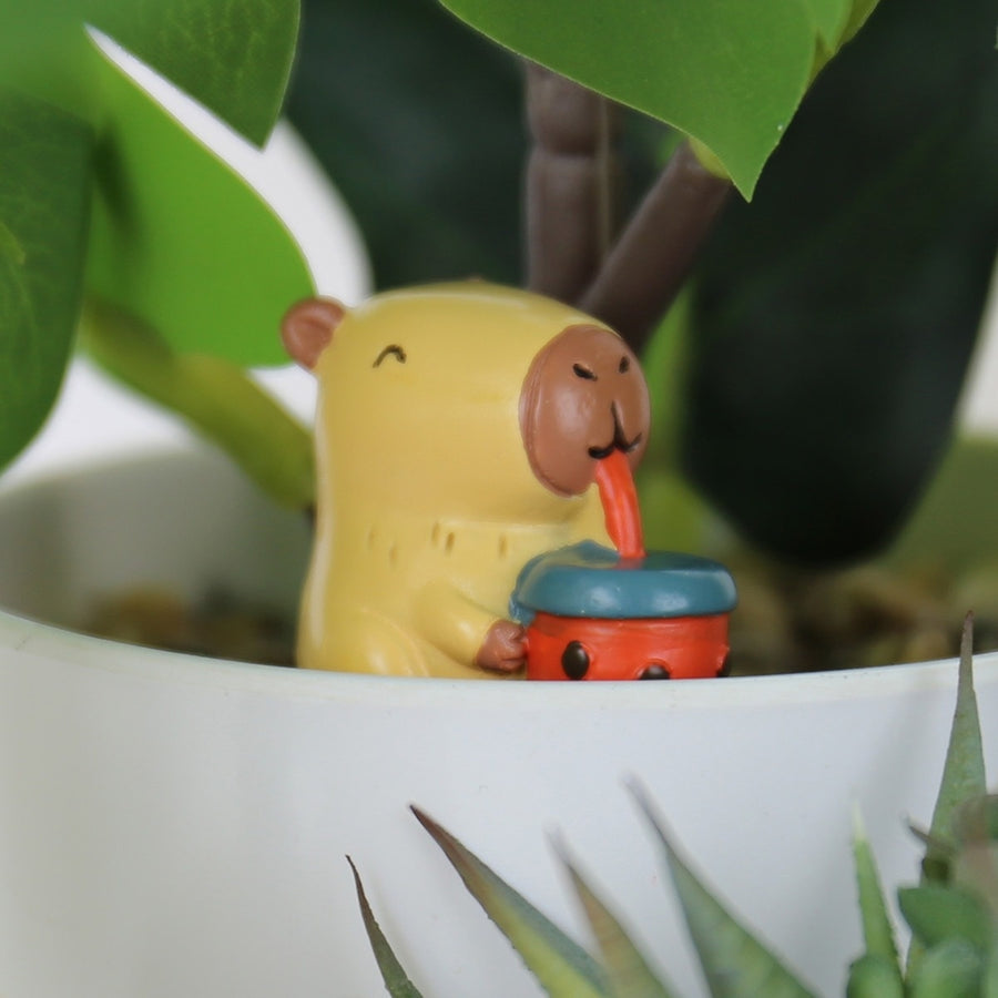 Planteur capybara autonome avec système d'auto-arrosage