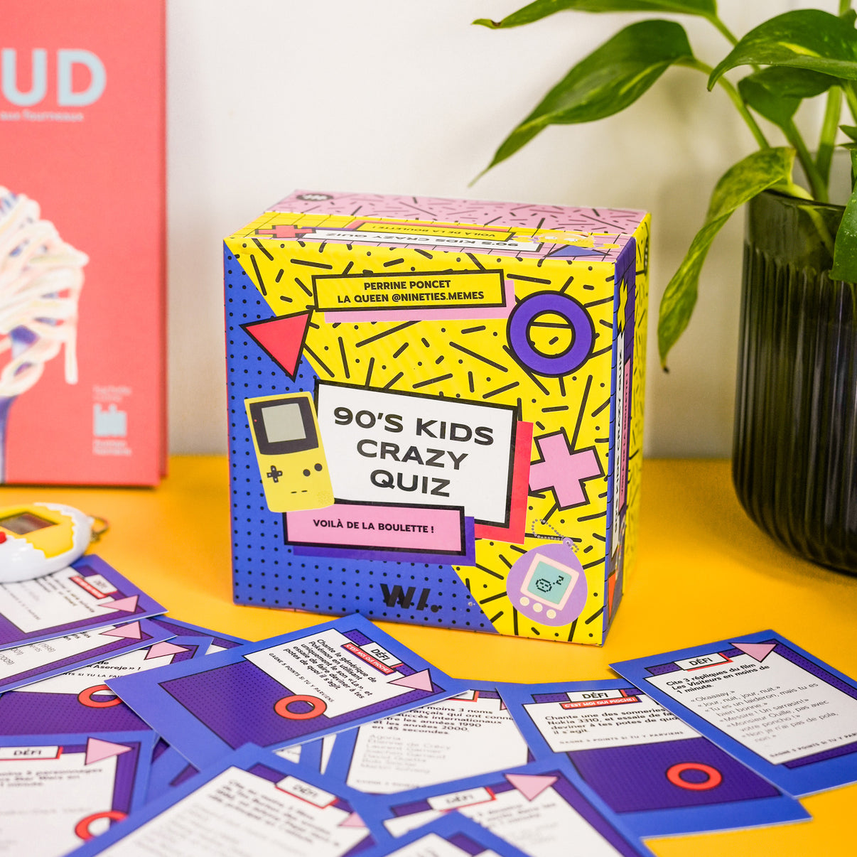 Boîte du jeu Crazy Quiz avec design rétro coloré