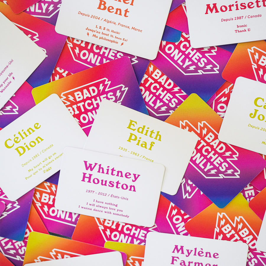 Boîte du jeu Bad Bitches Only avec design coloré et audacieux.