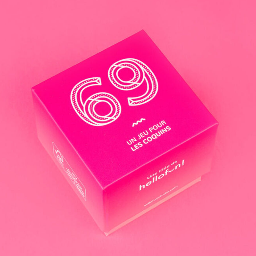 Jeu de société érotique 69 avec cartes colorées et design ludique.