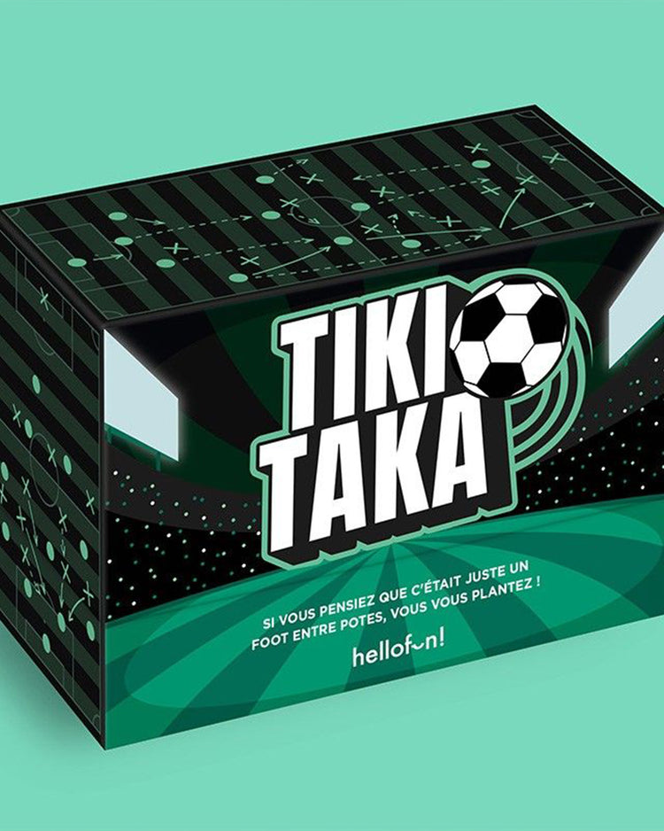 Jeu de cartes Tiki Taka avec illustrations de joueurs de football.