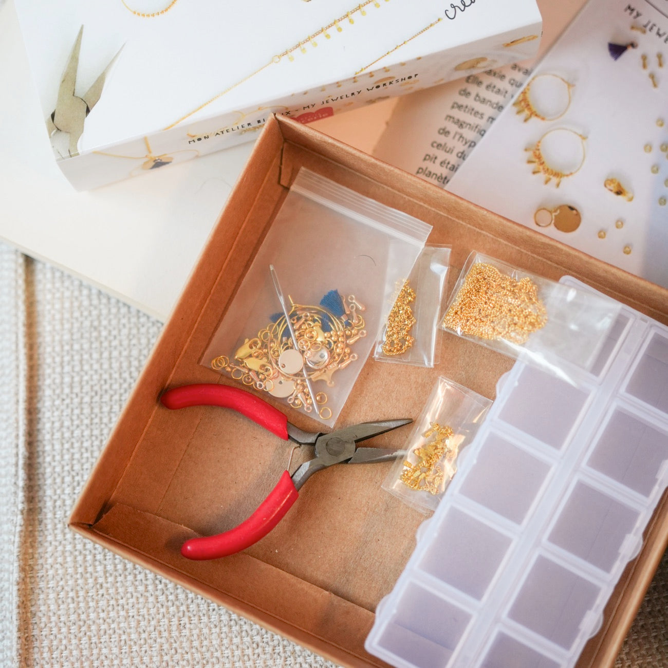 Kit DIY - Mon atelier bijoux