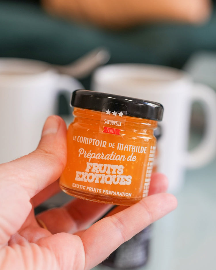 Coffret de 4 mini confitures avec étiquettes colorées