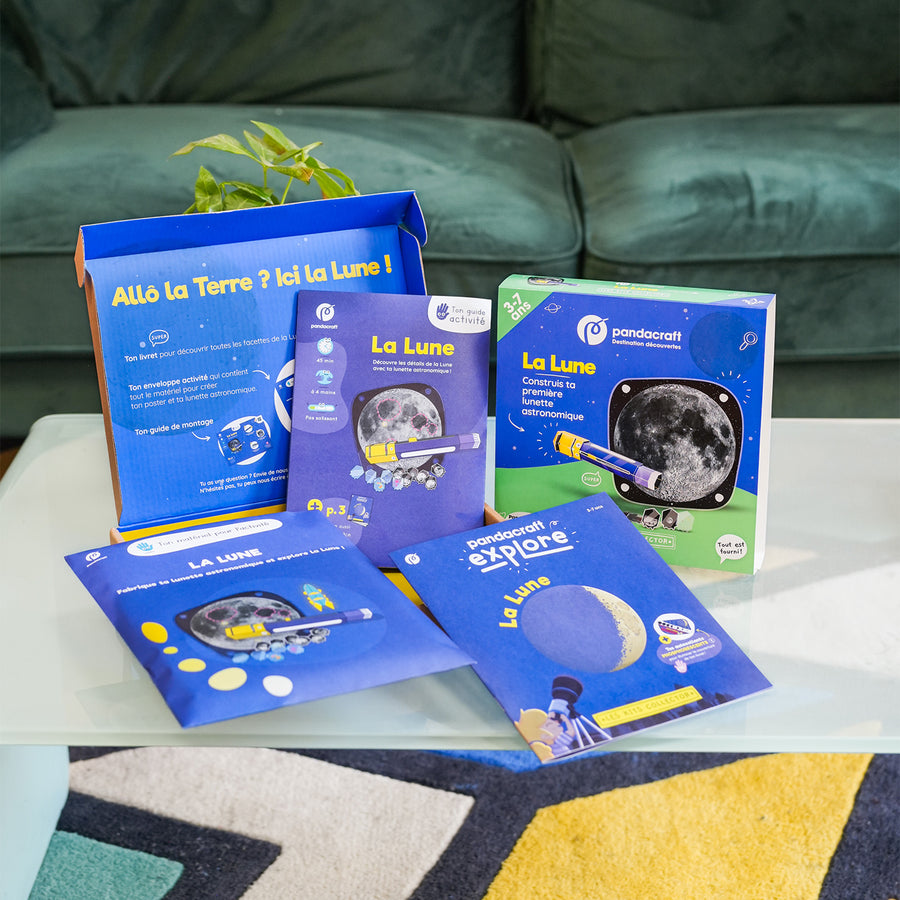 Kit éducatif sur la Lune avec lunette et livret d'activités.