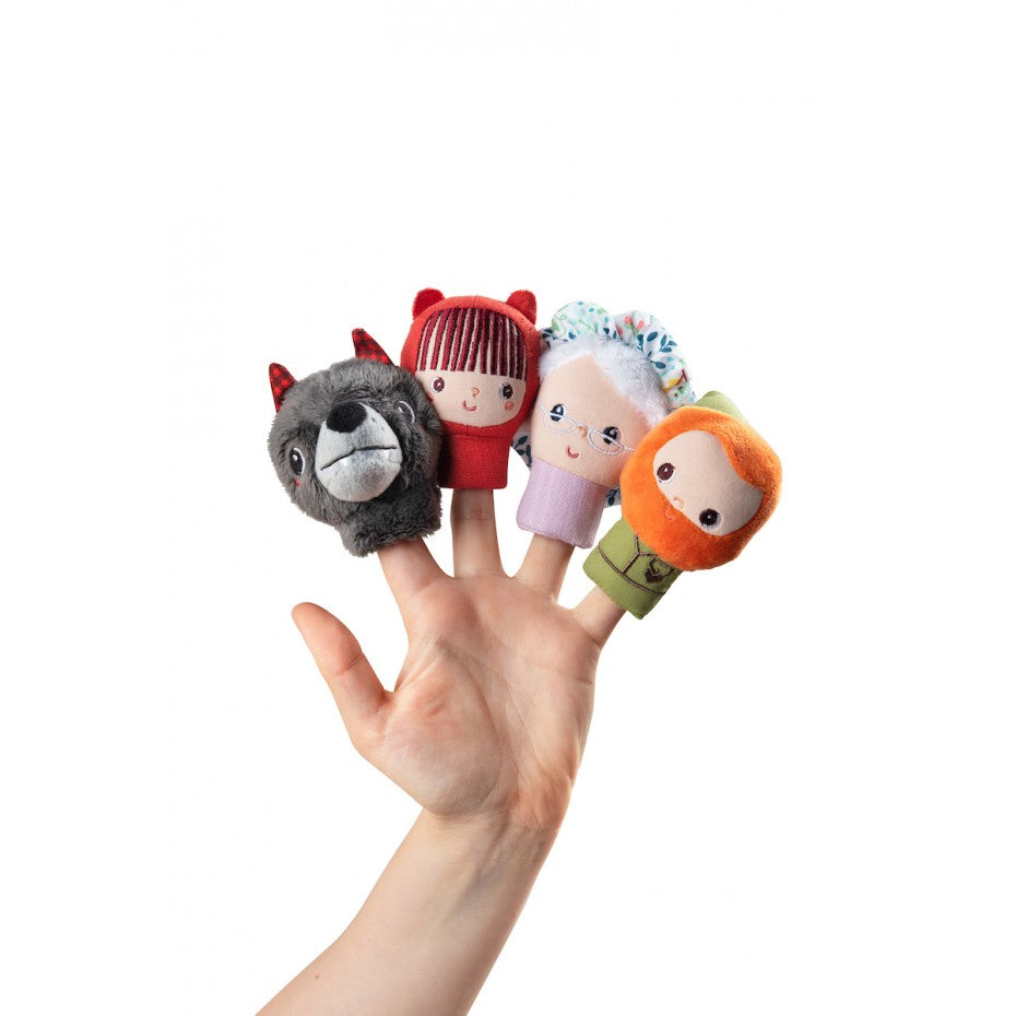 Marionnettes à doigts du Petit Chaperon Rouge en détail