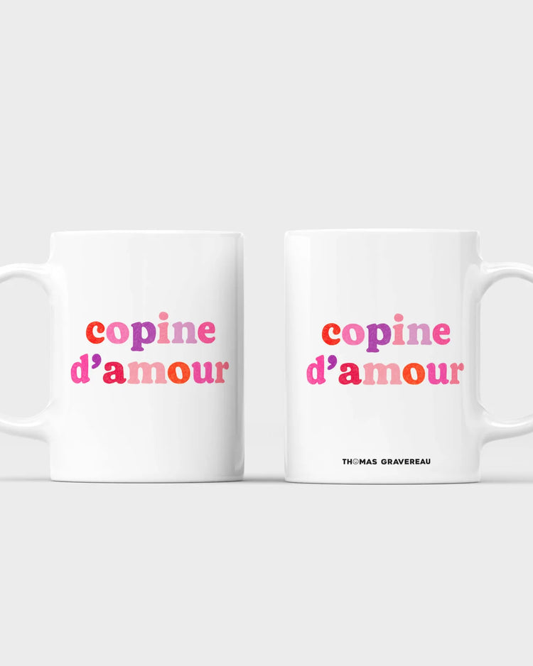 Mug 'Copine d'amour' avec motif cœur sur fond blanc