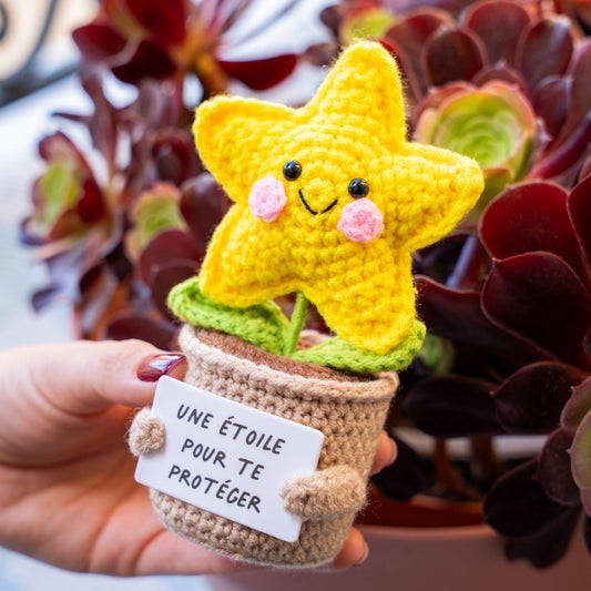 Peluche étoile avec message réconfortant sur fond doux