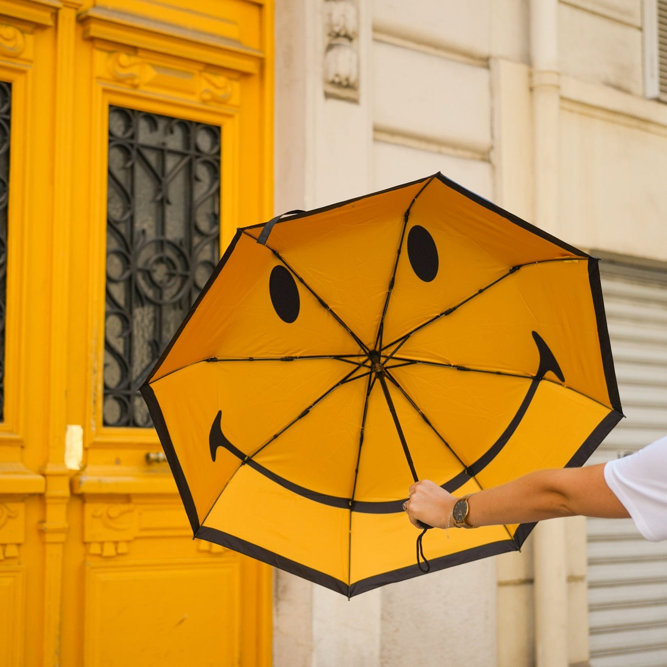 Parapluie smiley jaune 5